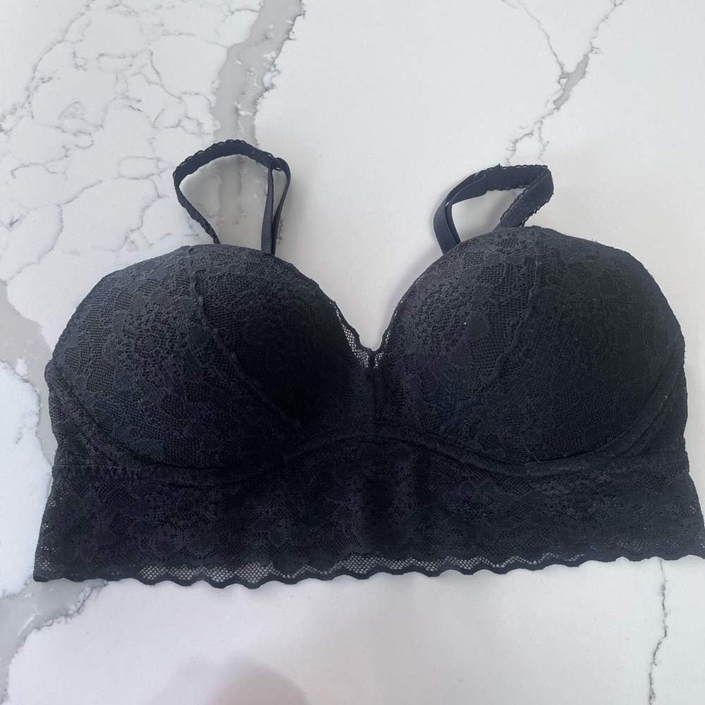 Elegant Victoria’s Secret Black Lace Bralette
